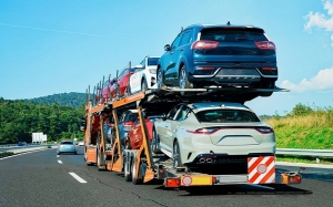 Secure delivery of your car with cross-country car shipping